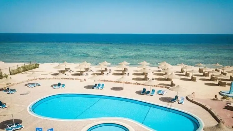 Silver Beach Redsea Resort - Havuz