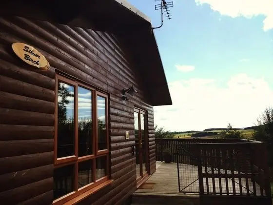 Silver Birch Lodge With Hot Tub Near Cupar, Fife - Dış Mekan