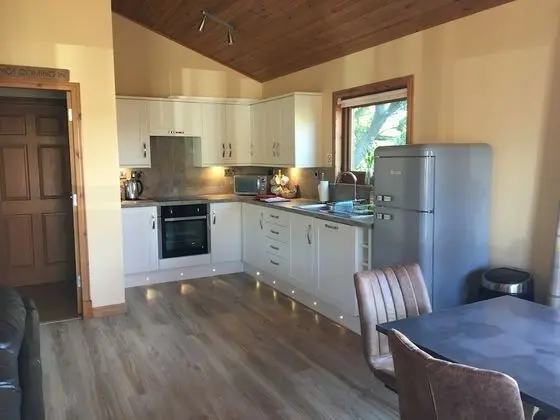 Silver Birch Lodge With Hot Tub Near Cupar, Fife - Mutfak
