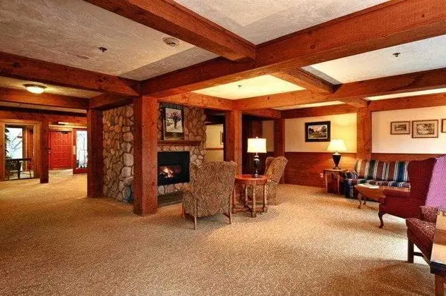 Silver Fox Inn