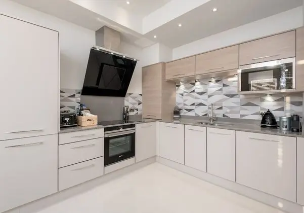 Silver Lining - Penthouse with parking - Mutfak