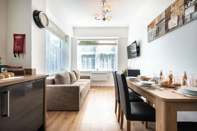 Silver Moon Silver Service Apartments Freeparking - Yerinde Yemek