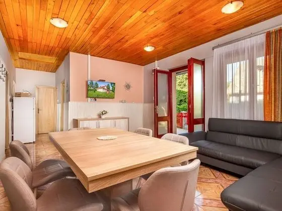 Silver Pinea Balatonm Riaf rd - Oda