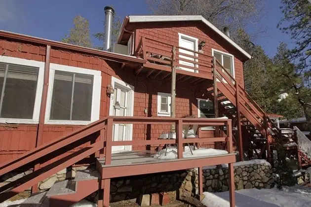 Silver Pines Lodge