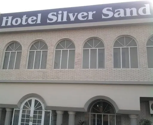 Hotel Silver Sand Multan - 1