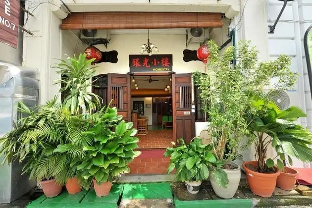 Silver Shine Guesthouse