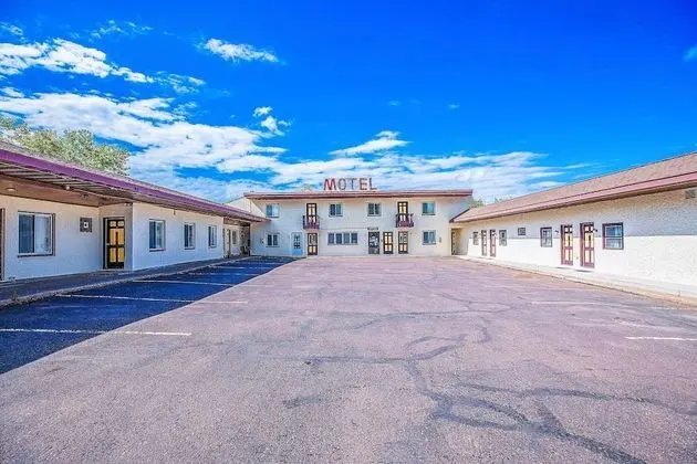 Silver Street Motel by OYO