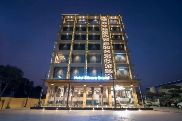 Hotel Silvera Grand
