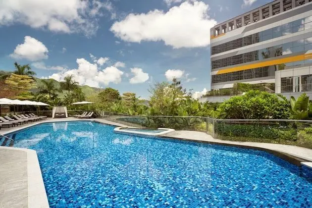 The Silveri Hong Kong - MGallery - Havuz