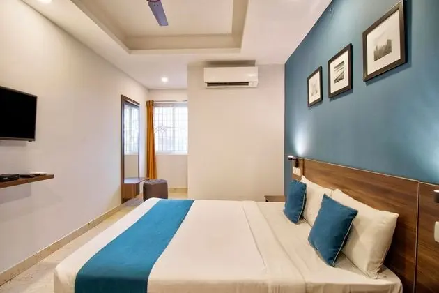 SilverKey Executive Stays 19407 Padmanabhnagar - Oda