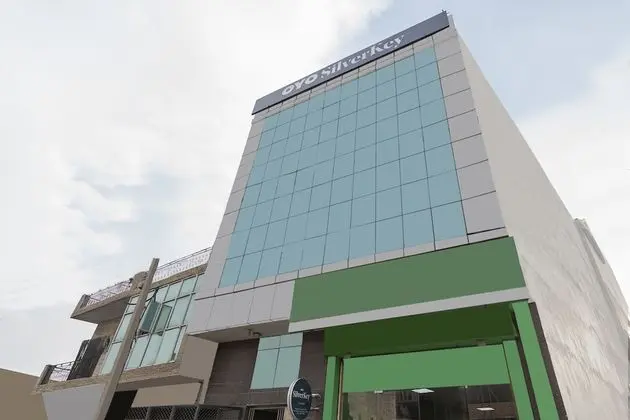 SilverKey Executive Stays 45988 Pooth Kalan