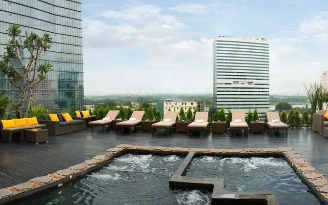 Silverland Sakyo Hotel & Spa - Havuz