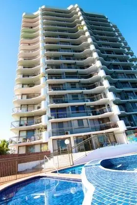 Silverton Apartments
