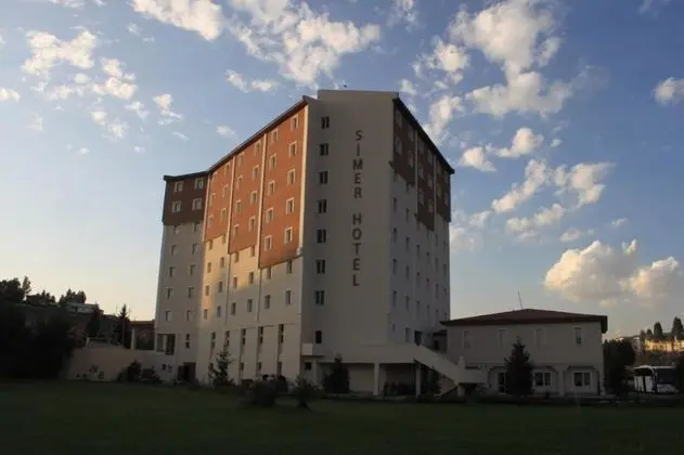 Sim-er Hotel