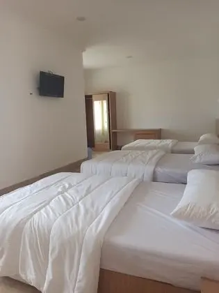 Simalem Guest House