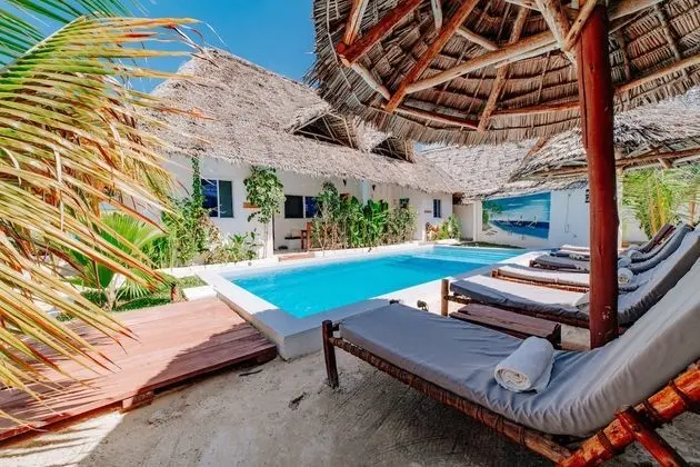 Simba Apartment Hotel - Havuz