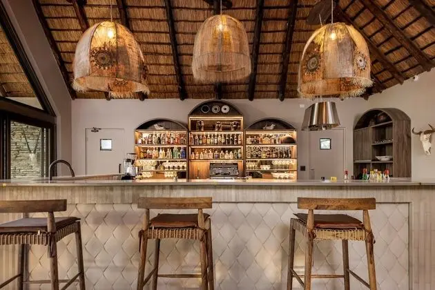 Simbavati Waterside - Yerinde Yemek