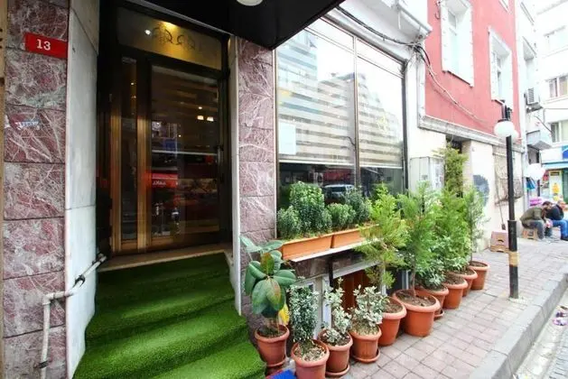 Simge Hotel