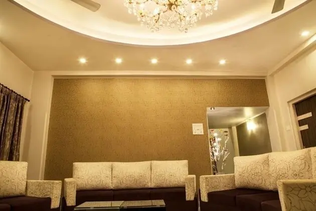 Simi International - The Imperial - Lobi