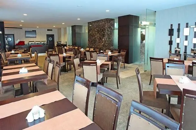 Simisso Hotel