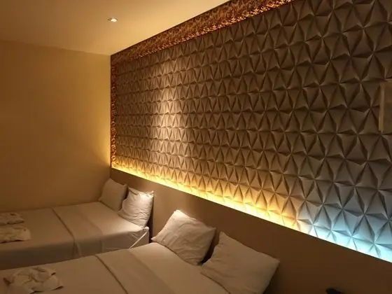Simms Boutique Hotel