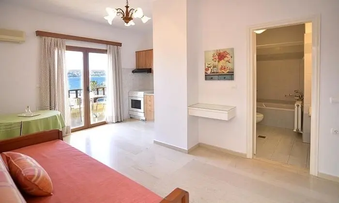 Simon Apartments