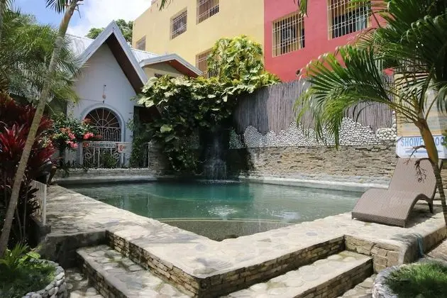 Simon's Heritage Resort