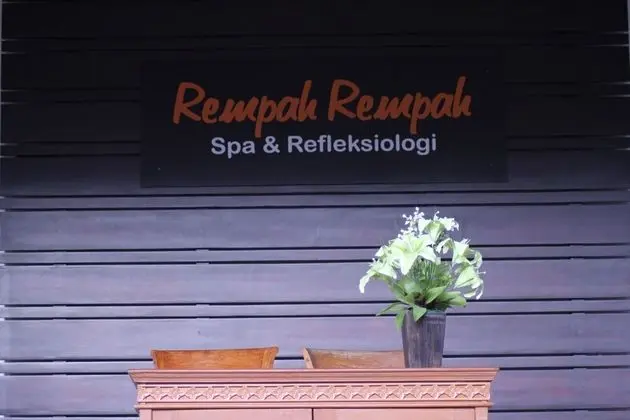 Simpang Inn Hotel - Spa