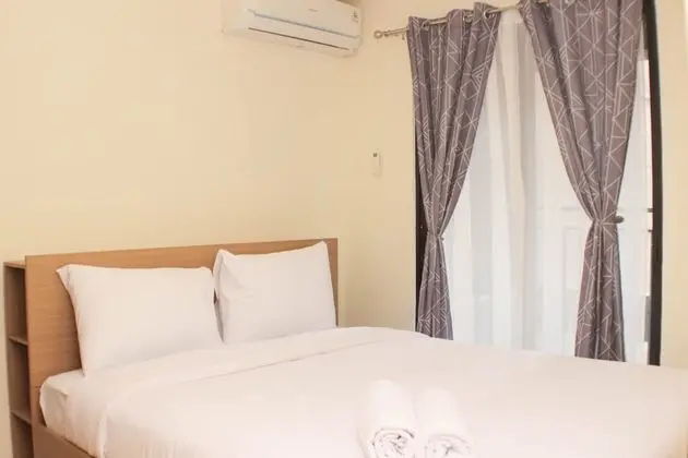 Simple And Comfort 2Br At Meikarta Apartment