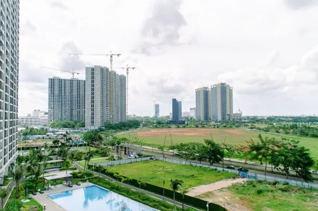 Simple And Cozy Living Studio At Sky House Bsd Apartment