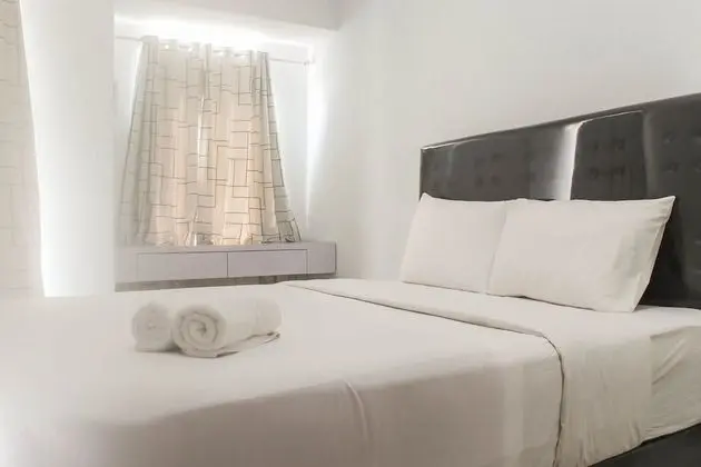 Simple And Homey Studio At Tamansari Mahogany Karawang Apartment - Oda