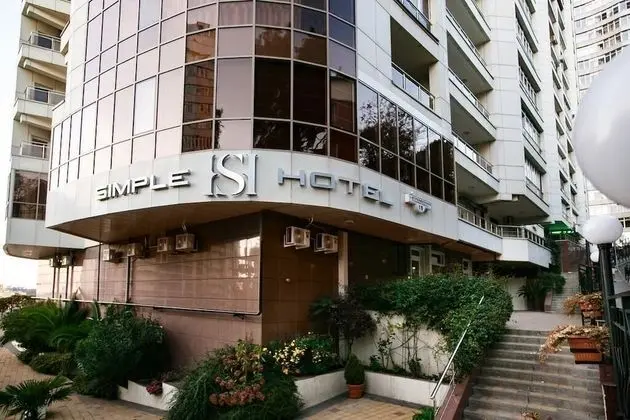 Simple Hotel