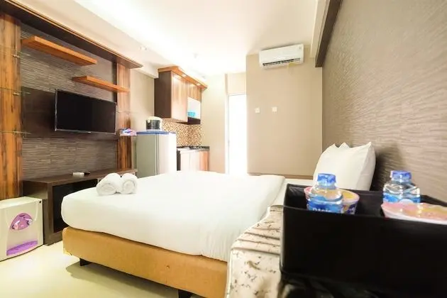 Simple Studio Bassura City Apartment