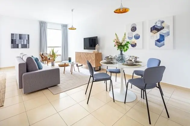Simple Yet Elegant Studio Apartment in JBR - Öne Çıkan Resim