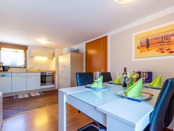 Simplistic Apartment in Piesendorf - Walchen near Ski Slopes - Mutfak