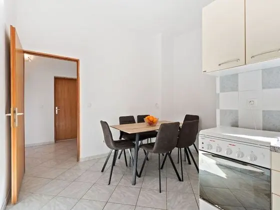 Simplistic Apartment in Vir With Garden - Öne Çıkan Resim