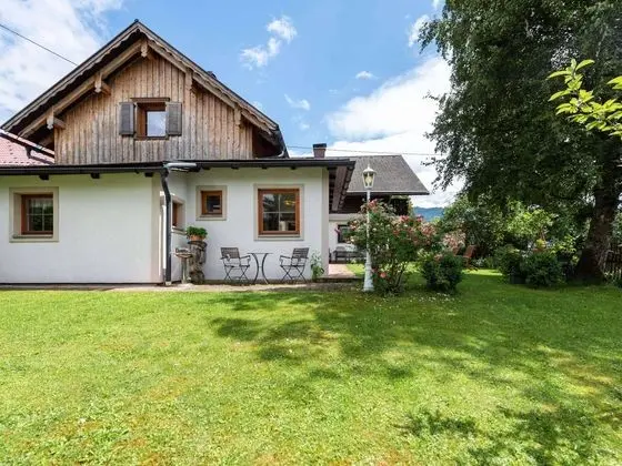 Simplistic Holiday Home in Bad Mitterndorf With Terrace - Öne Çıkan Resim