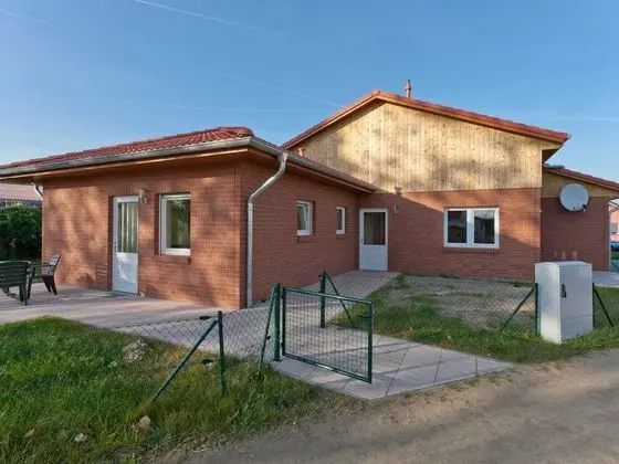 Simplistic Holiday Home in Zierow With Garden - Dış Mekan