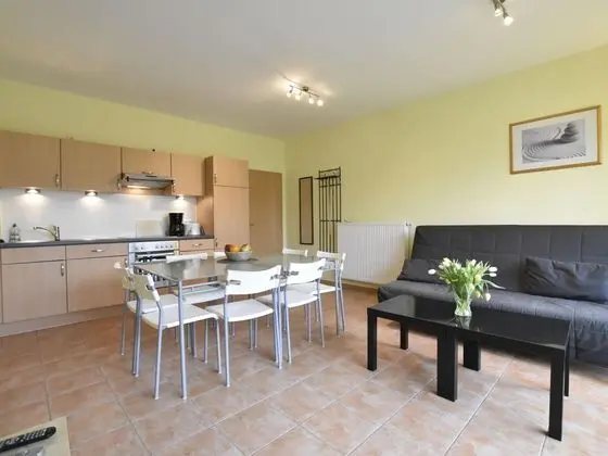 Simplistic Holiday Home in Zierow With Garden - Yerinde Yemek