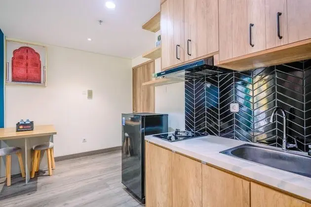 Simply 1Br Apartment At Pejaten Park Residence - Mutfak