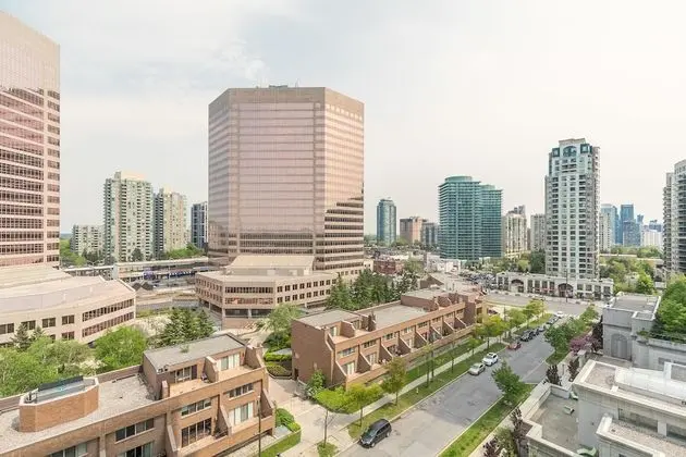 Simply Comfort Gorgeous Apt North York