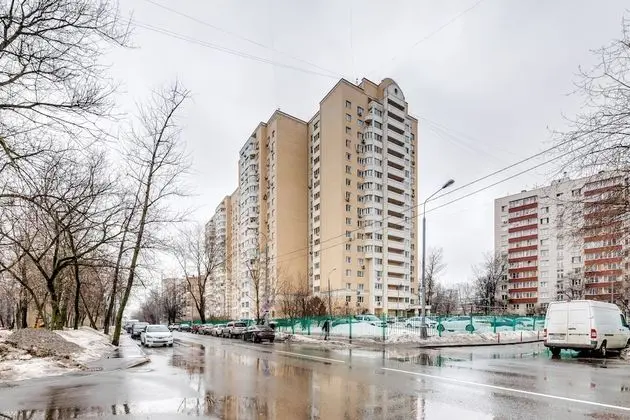 Simply Comfort - Spacious Apartment 10 min to Metro - 1