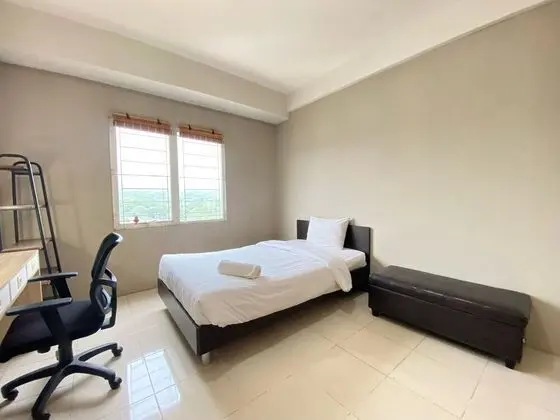 Simply Executive Studio At Pinewood Apartment