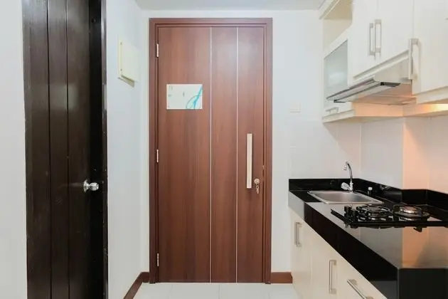 Simply Furnished Studio Apartment at Scientia Residence - Mutfak