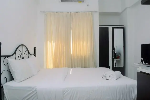 Simply and Homey Studio at Green Pramuka Apartment - Öne Çıkan Resim