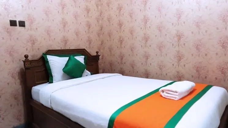 Simply Homy Guest House Unit Bintaran - Oda