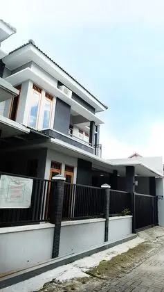 Simply Homy Guest House Unit Gejayan - Dış Mekan