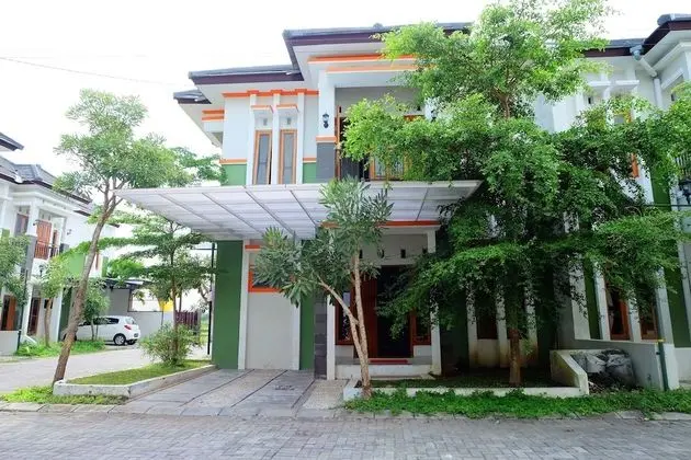 Simply Homy Guest House Unit UMY