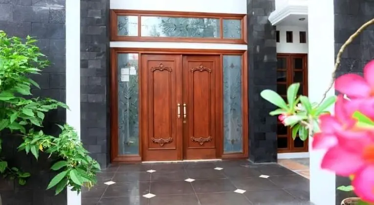 Simply Homy Guest House UNY Samirono - Dış Mekan