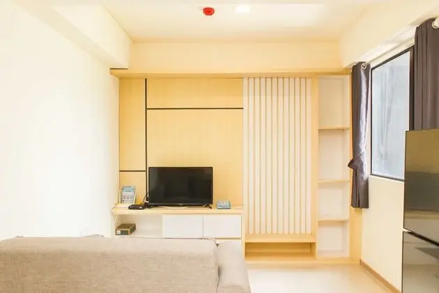 Simply Look and Cozy Living 2BR at Meikarta Apartment - İç Mekan